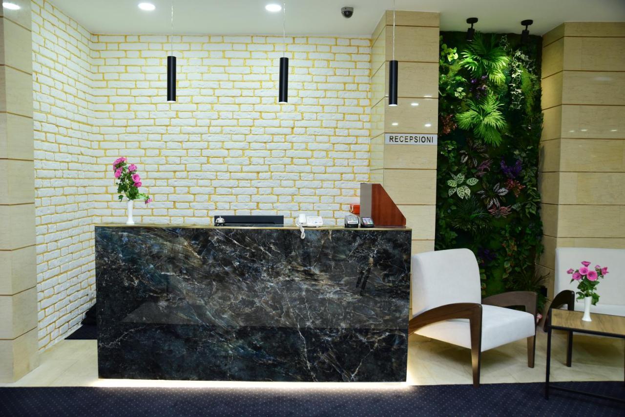 Hotel Comfort Тирана Экстерьер фото