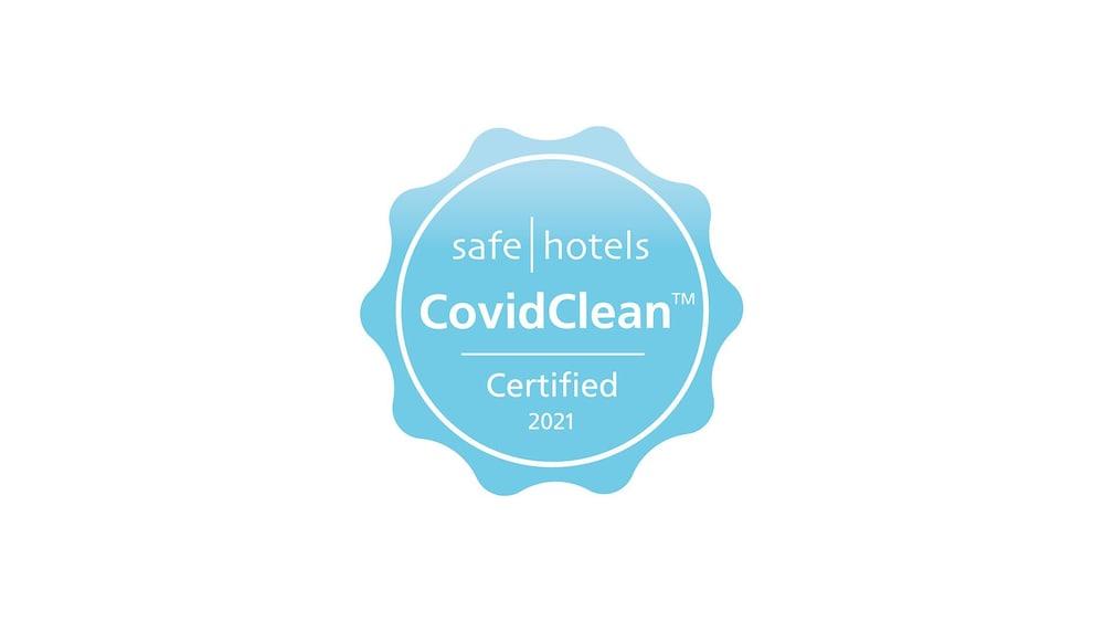 Hotel Comfort Тирана Экстерьер фото